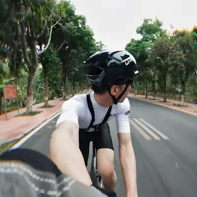 魏洋